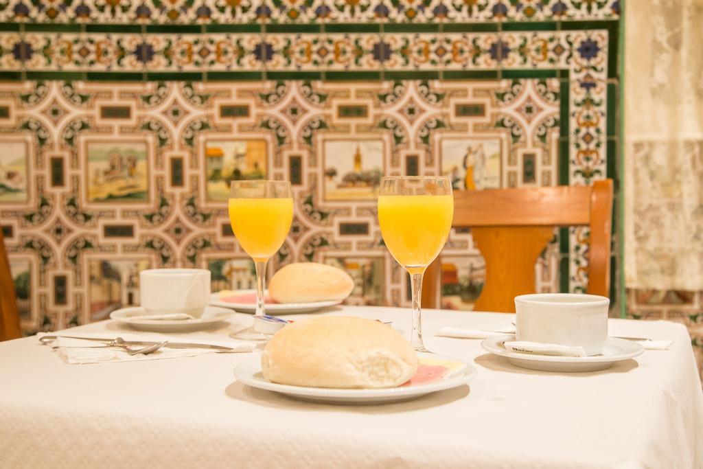 Hostal Sierpes Seville Exterior photo