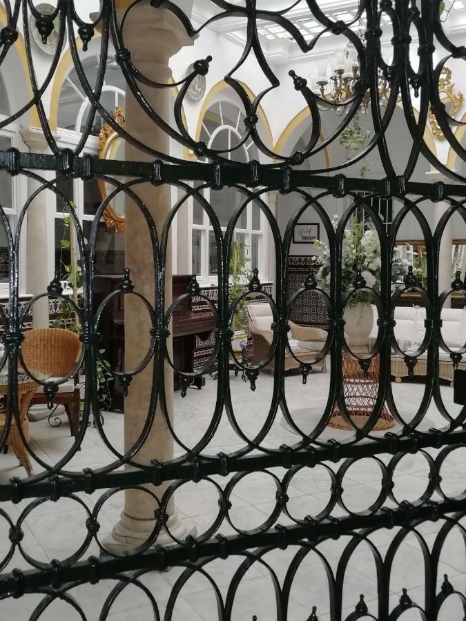 Hostal Sierpes Seville Exterior photo